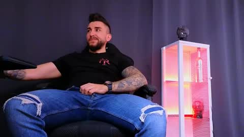 MightyAaron online show from 02-25-25, 10:15