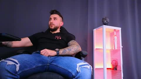 MightyAaron online show from 02-26-25, 10:58