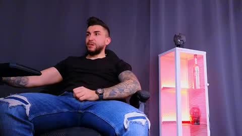 MightyAaron online show from 03-01-25, 02:37