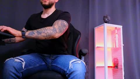 MightyAaron online show from 03-01-25, 08:45