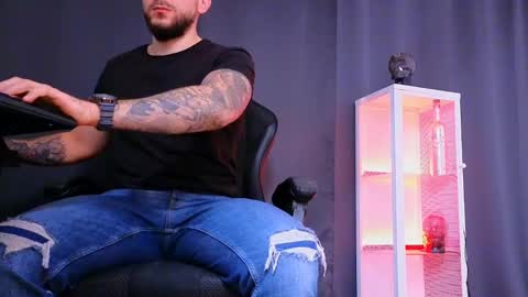 MightyAaron online show from 03-01-25, 11:50