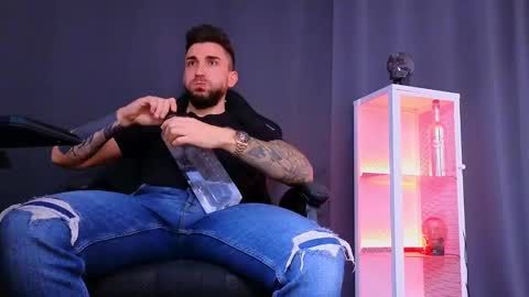 MightyAaron online show from 03-06-25, 09:25