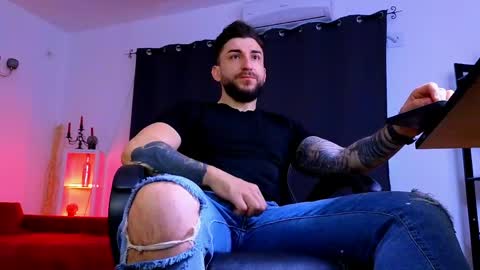 MightyAaron online show from 05-17-26, 03:37