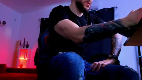 MightyAaron online show from 05-19-26, 03:13