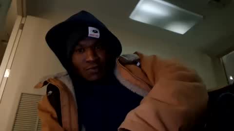 Mightymandingo online show from 11-18-25, 06:18