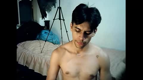 Snapshot of miguelsantos_666 chatting on 02-04-26, 03:45 Miguel Angel Santos online show from 02-04-26, 03:45