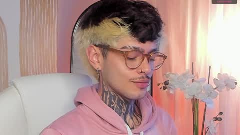 Snapshot of mihailleroy chatting on 12-10-24, 09:11 MIHAIL LEROY finally independent model online show from 12-10-24, 09:11