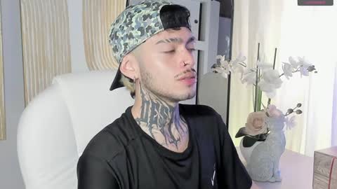 Snapshot of mihailleroy chatting on 12-23-24, 09:29 MIHAIL LEROY finally independent model online show from 12-23-24, 09:29