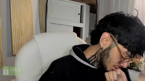 Snapshot of mihailleroy chatting on 01-30-25, 08:01 MIHAIL LEROY finally independent model online show from 01-30-25, 08:01