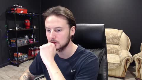 Misha Winchester online show from 12-25-24, 12:15