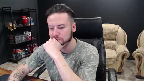 Misha Winchester online show from 12-15-25, 08:51