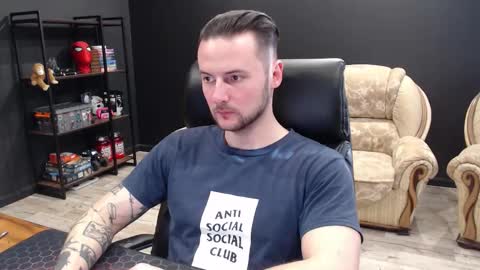 Misha Winchester online show from 02-11-26, 12:21