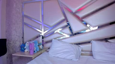 MIA 3 online show from 12-03-25, 03:03