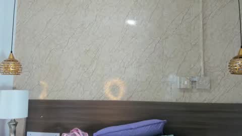 Miia online show from 03-18-26, 11:35