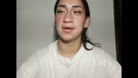 Snapshot of miia__strog chatting on 09-21-25, 11:01 Mmia  strog online show from 09-21-25, 11:01