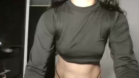Snapshot of miia__strog chatting on 09-23-25, 06:33 Mmia  strog online show from 09-23-25, 06:33