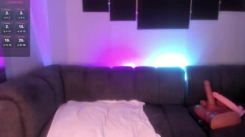 Mia online show from 02-27-26, 10:59