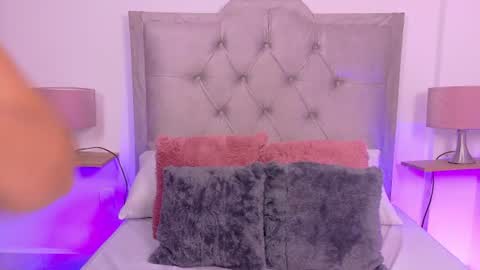 miia_coopper01 online show from 07-06-26, 11:51