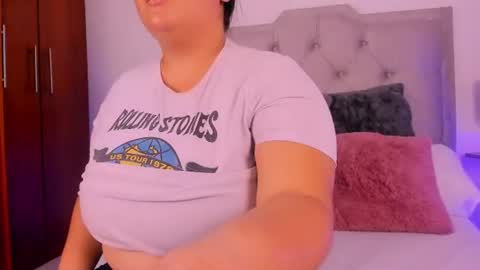 miia_coopper01 online show from 07-17-26, 11:50