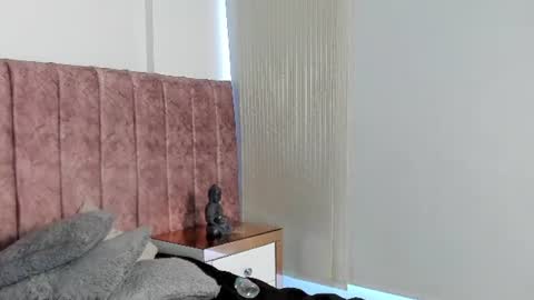 Snapshot of miia_rogers chatting on 07-28-26, 04:39 miia_rogers online show from 07-28-26, 04:39