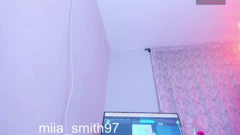 mia online show from 07-11-26, 09:27