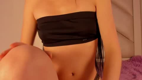 Snapshot of miia_spencer chatting on 06-11-26, 12:36 Mia online show from 06-11-26, 12:36