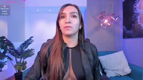 Miia 3 online show from 10-11-25, 11:31