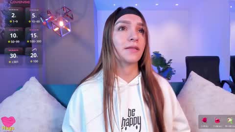 Miia 3 online show from 11-14-25, 12:04