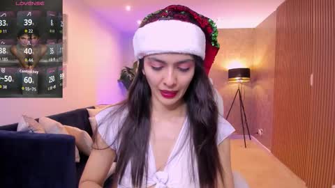 Mia online show from 11-15-25, 11:07