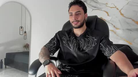 Daniel online show from 10-01-25, 01:06