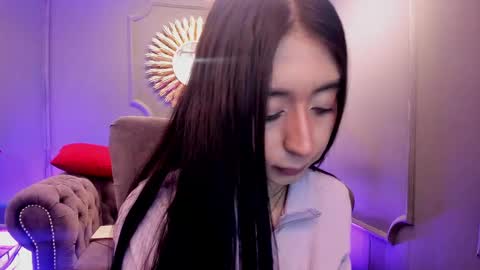 miilu  online show from 01-26-25, 03:17