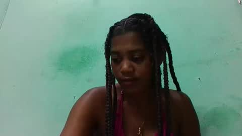 Snapshot of miinah chatting on 03-23-26, 10:58 miinah online show from 03-23-26, 10:58