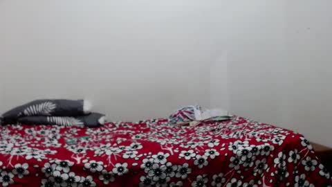 Snapshot of miiranda_cohen chatting on 12-31-24, 01:15 miiranda cohen online show from 12-31-24, 01:15