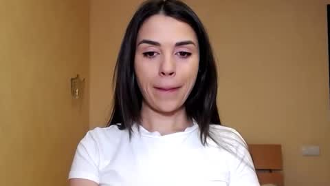 Mika online show from 02-17-25, 11:13