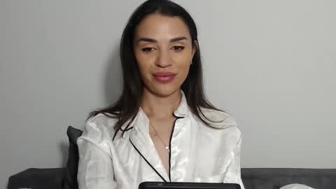 Mika online show from 10-07-25, 10:56