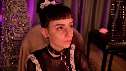 mika_moon_ online show from 01-05-25, 04:04