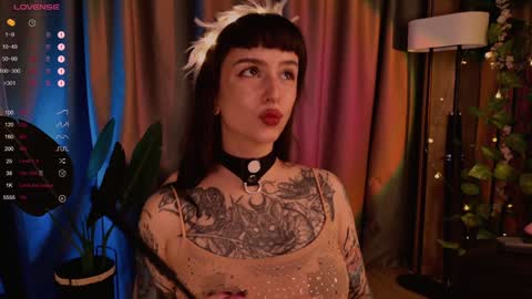 mika_moon_ online show from 01-30-25, 07:59