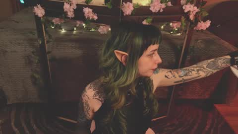 mika_moon_ online show from 02-19-25, 02:55