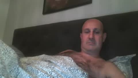 mikael_r52 online show from 05-15-26, 10:17