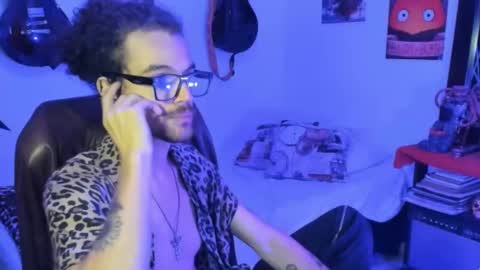 mikaelrizzzo online show from 10-07-25, 01:25