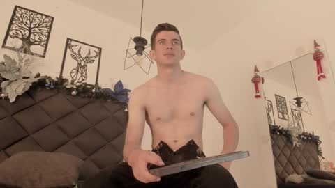 mikael online show from 01-04-25, 07:13