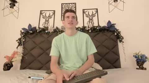 mikael online show from 01-08-25, 04:55