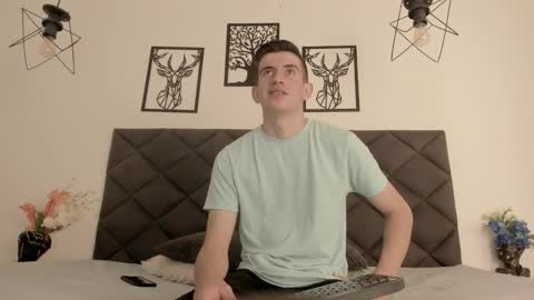 mikael online show from 01-16-25, 05:00