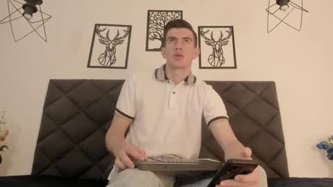 mikael online show from 03-06-25, 05:24