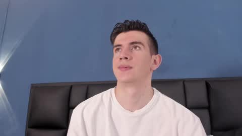 mikael online show from 09-28-25, 10:37