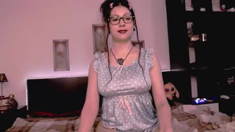 mikaylaraven online show from 01-11-26, 05:12