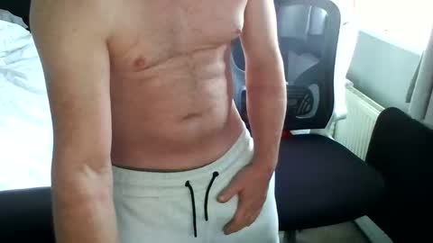 mike454084 online show from 02-07-26, 11:36