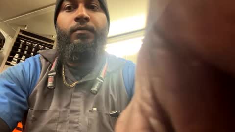 Snapshot of mike576147 chatting on 11-03-25, 07:48 mike576147 online show from 11-03-25, 07:48