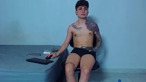 Mike IMDEPENDIENT MODEL online show from 12-23-25, 05:05