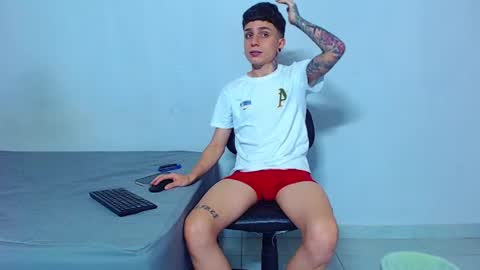 Mike IMDEPENDIENT MODEL online show from 04-23-26, 02:02